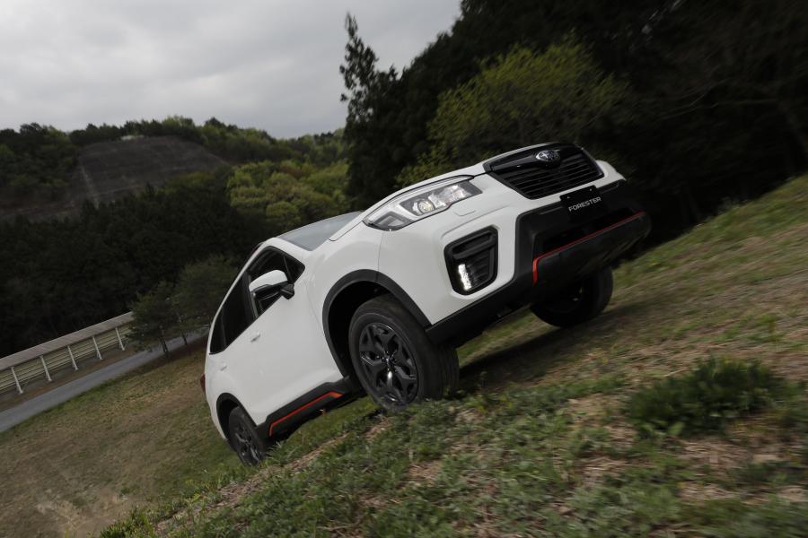  Subaru Forester X-Break 2018 года  (JP) (фото 11 из 28)